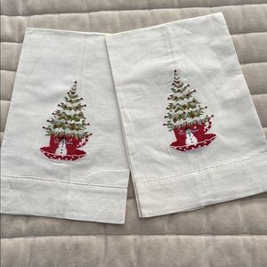 Festive Christmas Tree Embroidered Tea Towels New ✨
